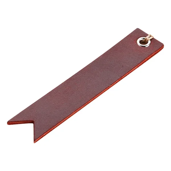 Marque-page rectangulaire en cuir brun avec œillet métallique