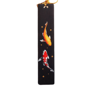 Marque-page japonais en bois noir décoré de poissons koi rouges et dorés